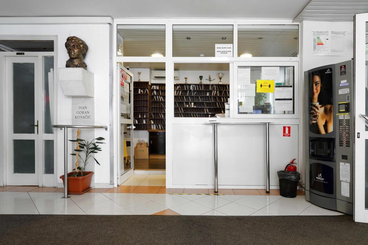 Rooms Studentsko Naselje Ivan Goran Kovacic Rijeka Exteriér fotografie