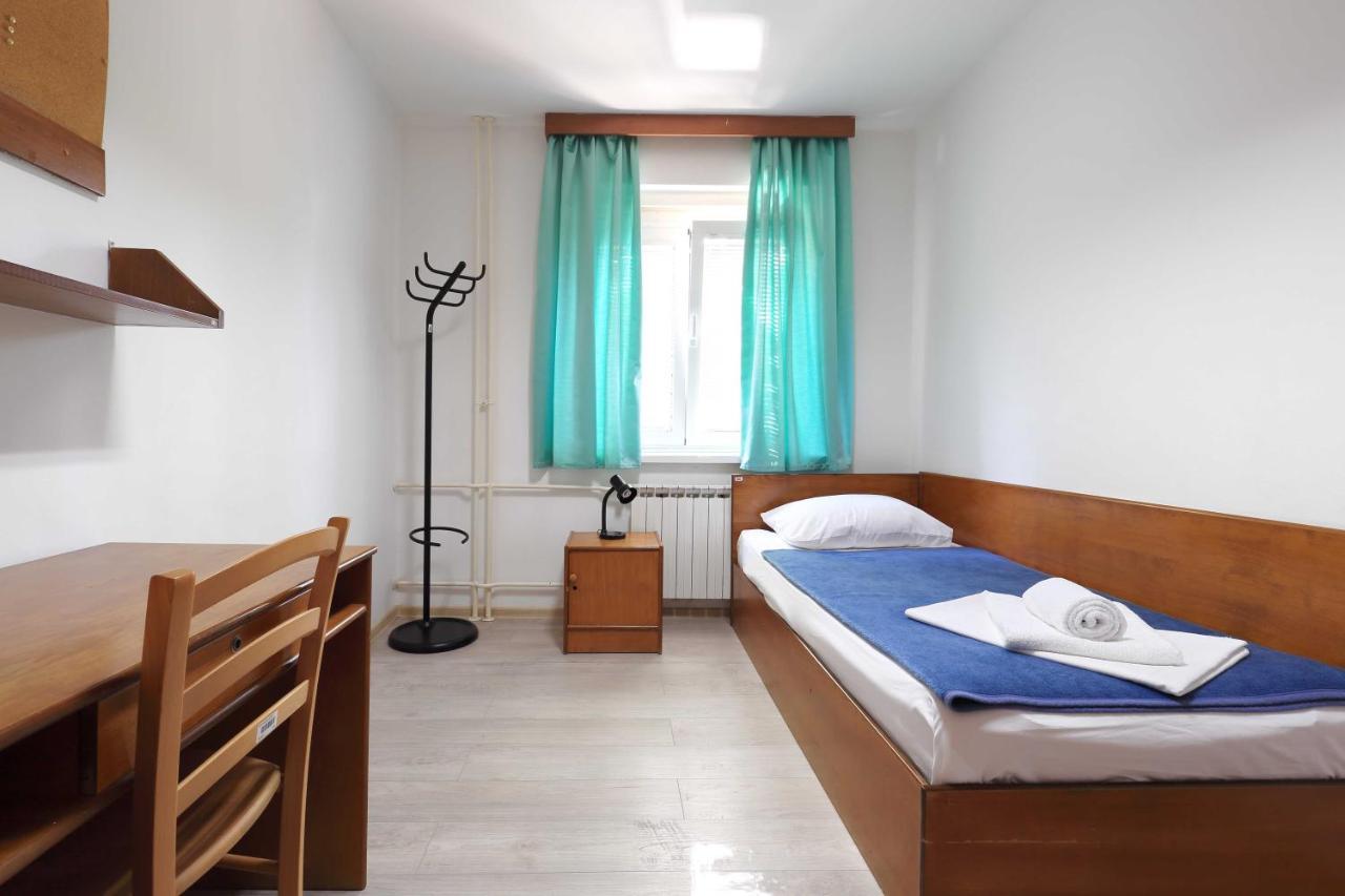 Rooms Studentsko Naselje Ivan Goran Kovacic Rijeka Exteriér fotografie
