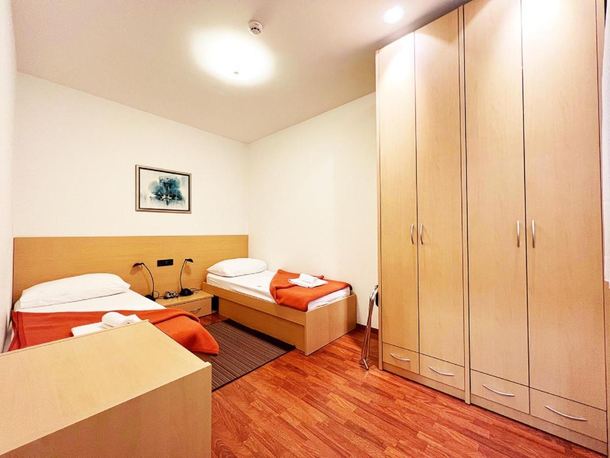 Rooms Studentsko Naselje Ivan Goran Kovacic Rijeka Pokoj fotografie