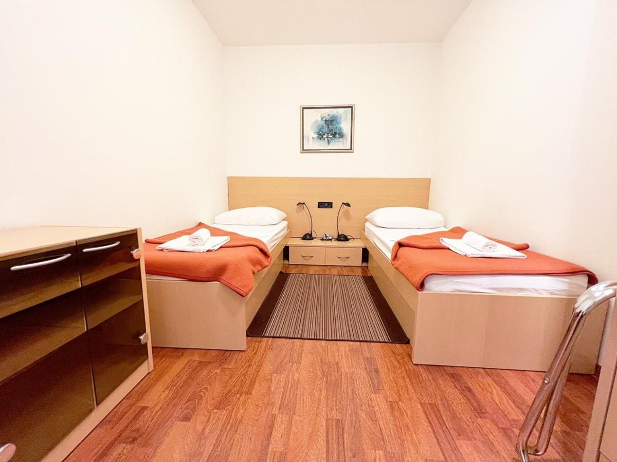 Rooms Studentsko Naselje Ivan Goran Kovacic Rijeka Pokoj fotografie